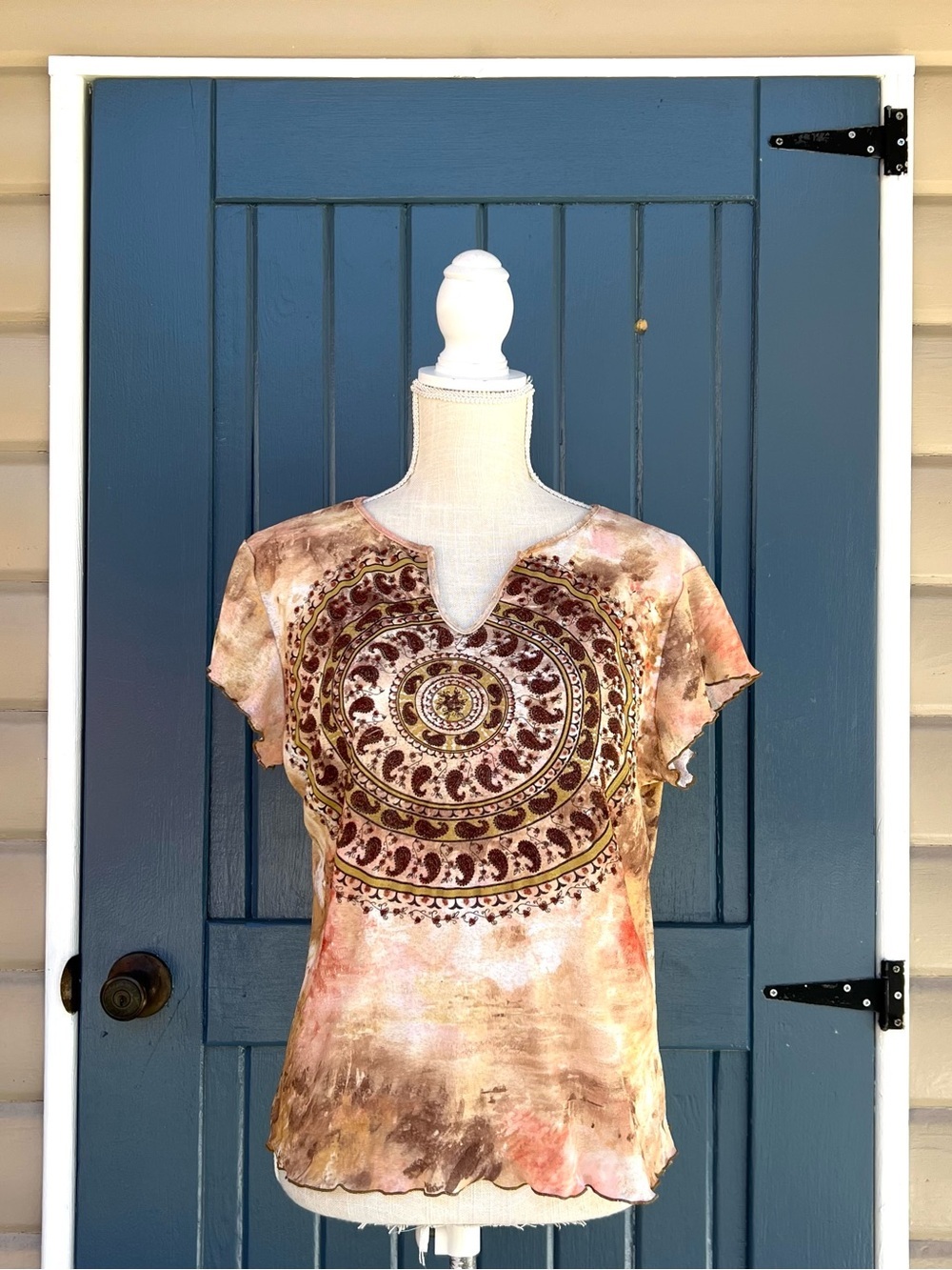 Teeco Y2K Mandala Print Split Neck Top Earth Fairy Boho Tone Lettuce Edge Large